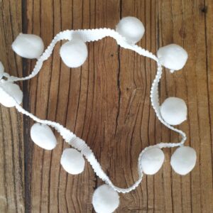 calinnotex-pom-pom-cicuri-banda-dantela-accesorii-mercerie-cusut-decoratiuni