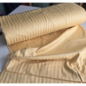 Cădere elegantă a bumbacului satinat premium, ideal pentru lenjerii și perdele